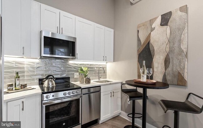 Building Photo - 459 Massachusetts Ave NW