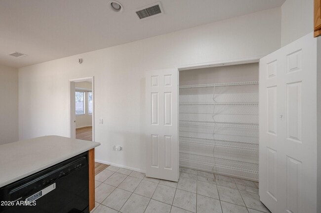 Building Photo - 16149 W Quail Creek Ln