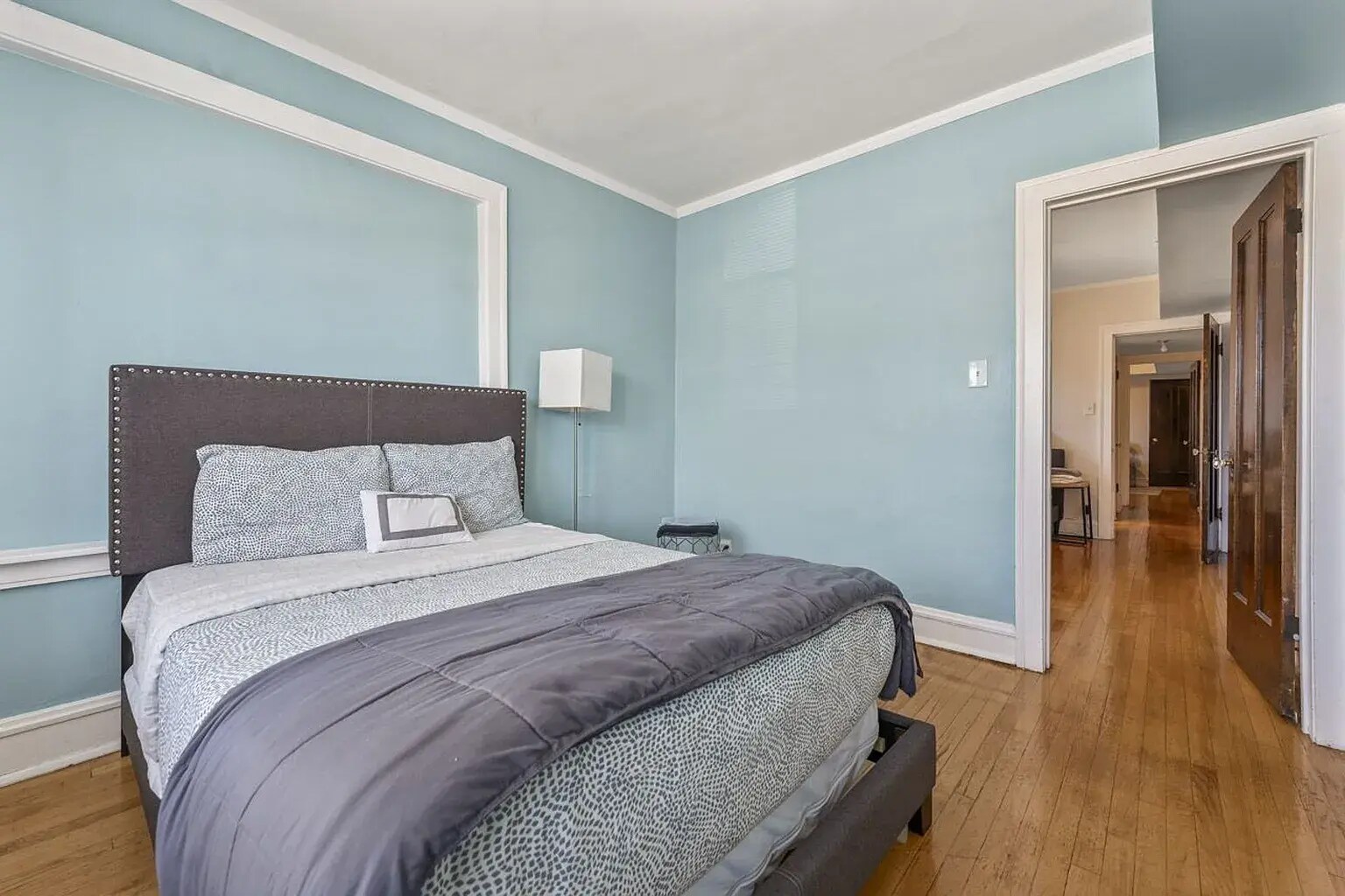 Building Photo - 6444 N Washtenaw Ave