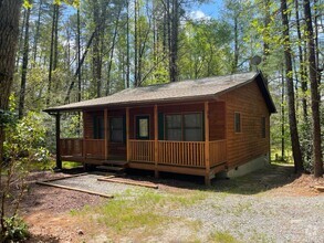 Building Photo - Cabin