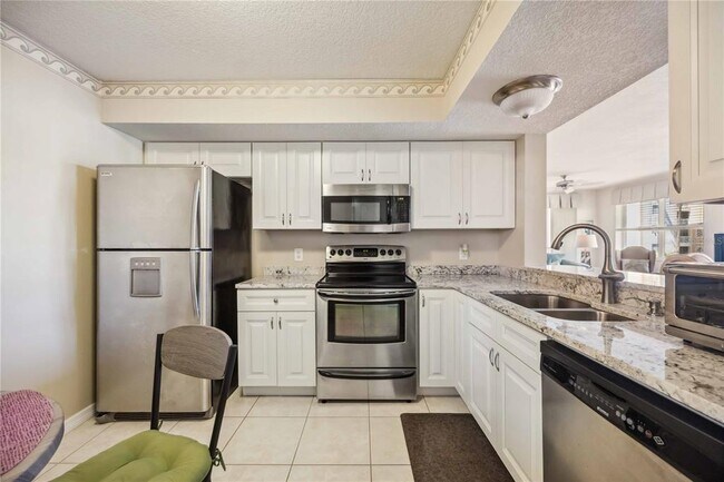 Building Photo - 2625 Terra Ceia Bay Blvd