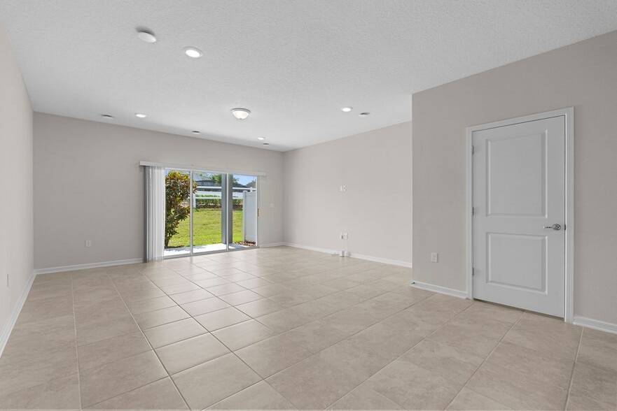 Building Photo - 2622 Winsome Wy