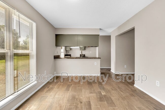Building Photo - 6322 Kristen Cove
