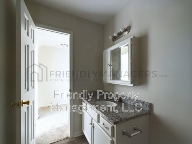 Building Photo - 4071 Greene Haven Dr