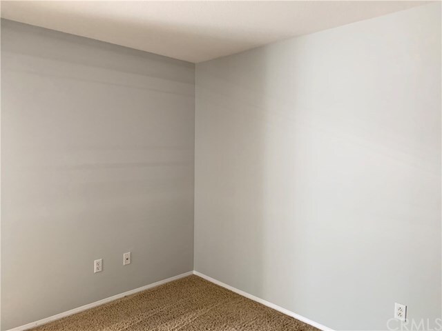 Building Photo - 4591 Sandano St