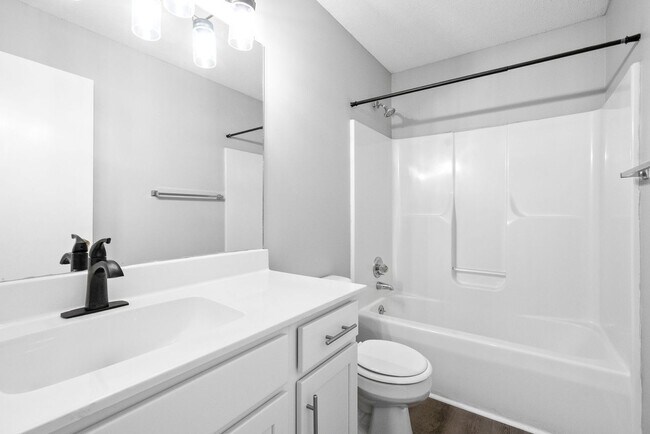 Building Photo - 358 Peabody Dr