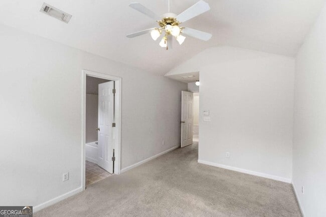 Building Photo - 239 Brookview Dr