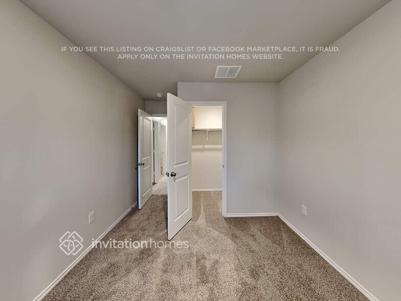 Building Photo - 8126 Serro Medina