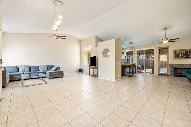 Building Photo - 68215 Pasada Rd