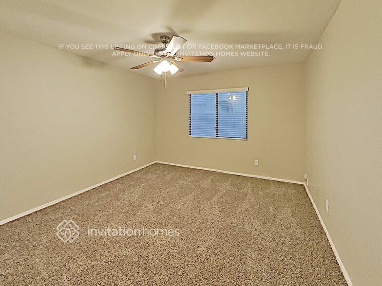 Building Photo - 17744 W Calavar Rd