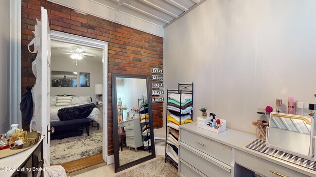 Building Photo - 1621 Norris Pl