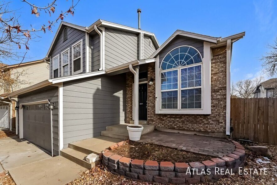 Building Photo - 4324 N Liverpool St