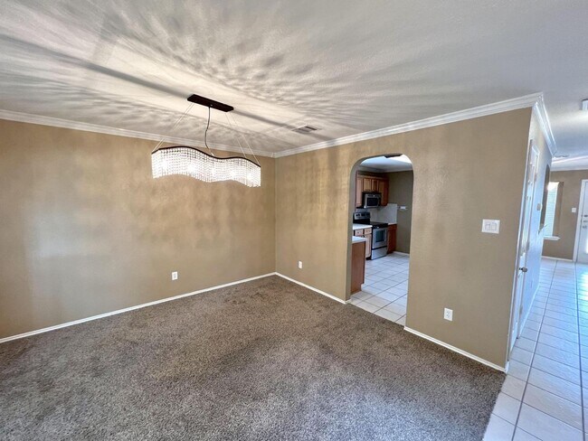 Building Photo - 4bd/2.5ba in Killeen TX