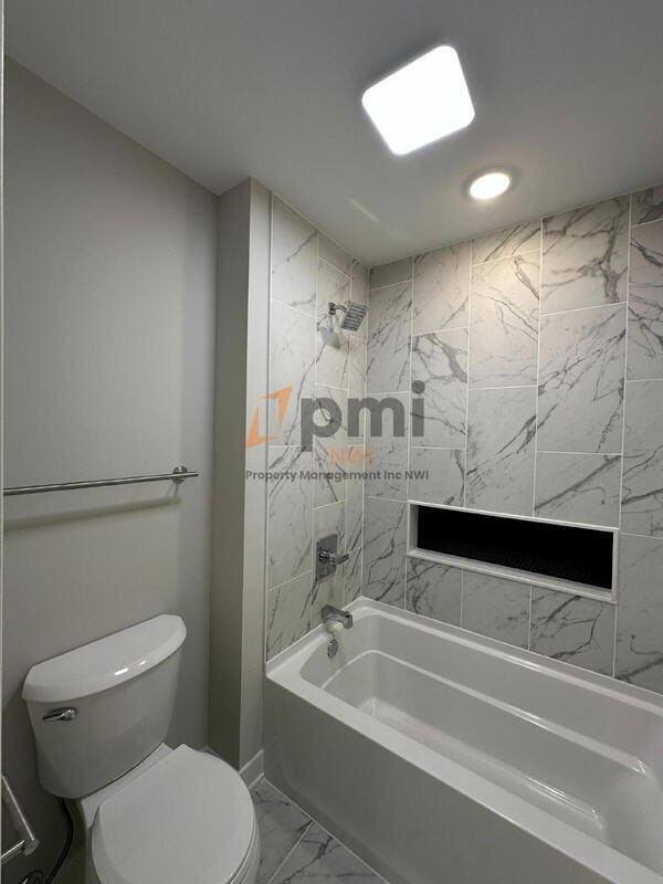 Building Photo - 5788 Adams St