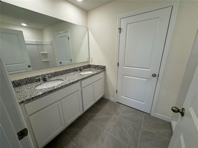 Building Photo - 371 Preston Cv Dr