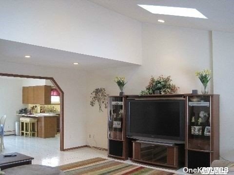 Building Photo - 29 Westbrook Rd