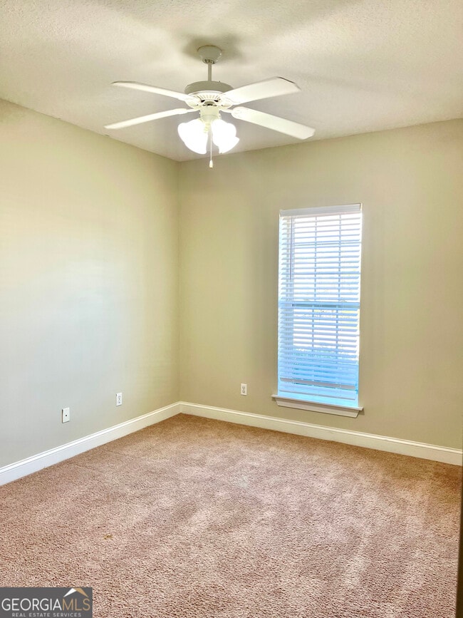 Building Photo - 39 Coastal Walk