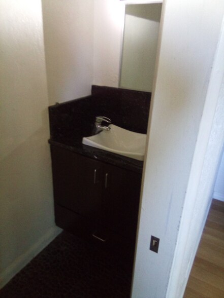 Building Photo - 6459 NE 9th Ave