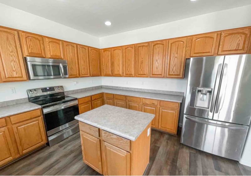 Building Photo - 7214 W St Charles Ave