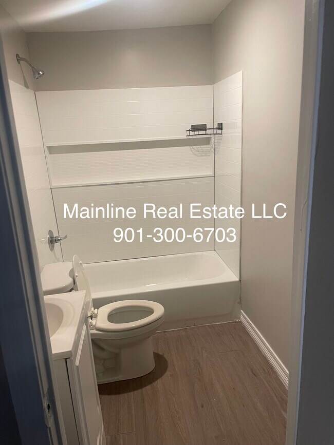 Building Photo - 2932 Hale Ave