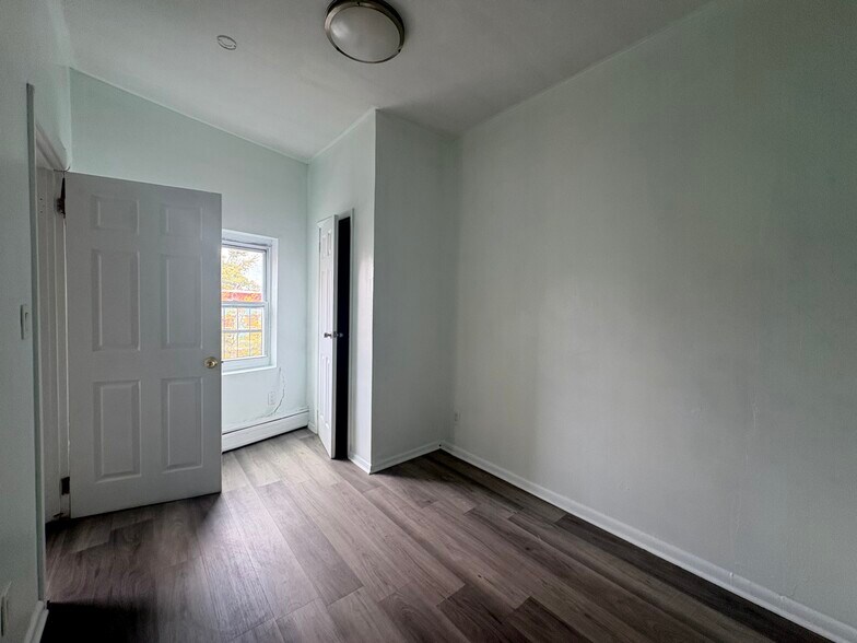 Building Photo - 202 Ocean Ave