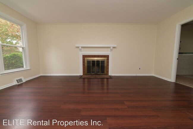 Building Photo - 4 br, 2.5 bath House - 440 Cricket Lane