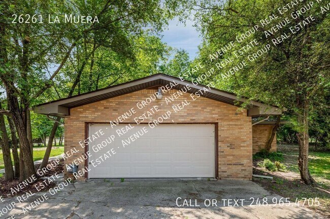 Building Photo - 26261 La Muera St
