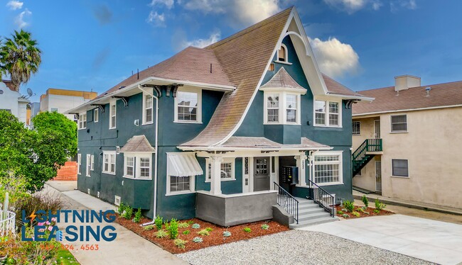 Building Photo - 1732 Wilton Pl
