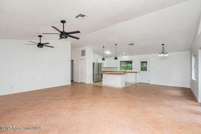 Building Photo - 4085 Cypress Bend