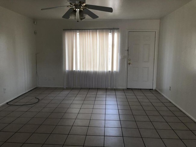 Building Photo - 5006 S 35th Ave A