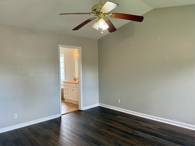 Building Photo - 109 Daughety Ct