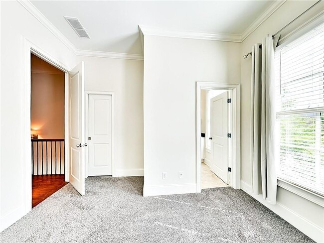 Building Photo - 1203 Virginia Park Dr