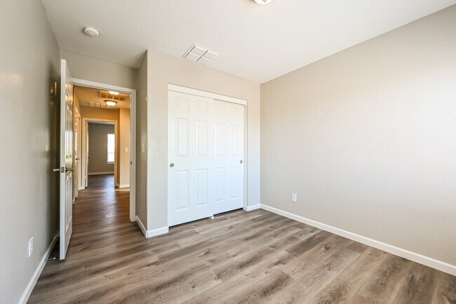 Building Photo - 3827 Adamanda Ct