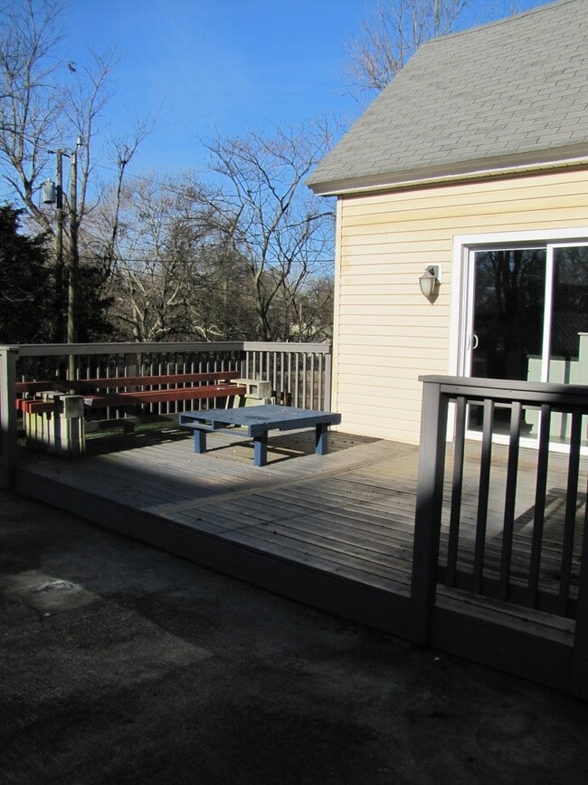 Building Photo - Brandon mill community