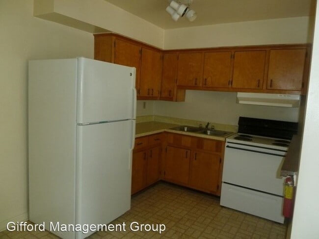 Building Photo - 620 W Olney Rd