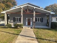 Building Photo - 314 N Ridge Ave