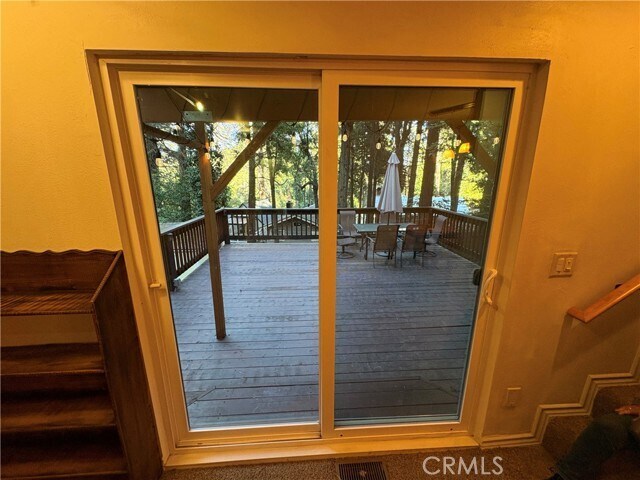 Building Photo - 743 Woodland Rd