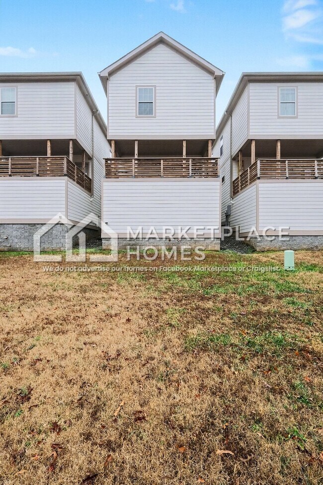 Building Photo - 2437/106 Bell St