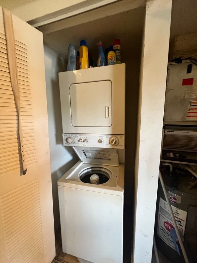 Building Photo - 1bd /1 ba Graet Location!