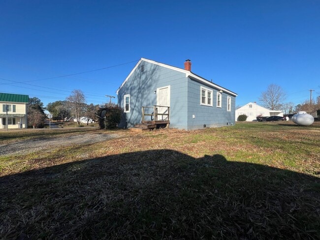 Building Photo - You’re here. You’re home. You’re happy.