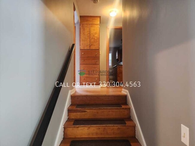 Building Photo - 1107 Field St NW