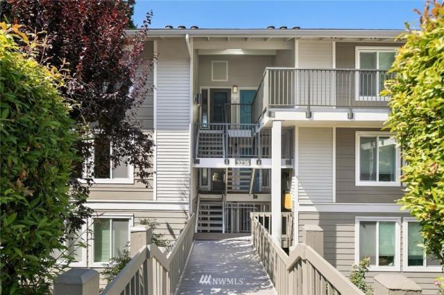 Primary Photo - 3 bedroom in Mercer Island WA 98040