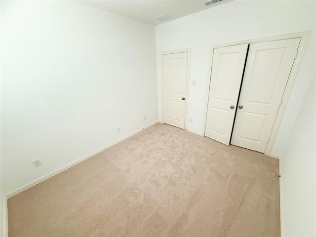 Building Photo - 633 4th St