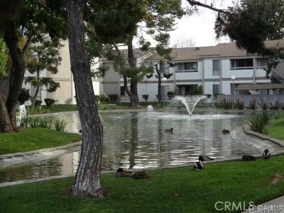 Building Photo - 2871 S Fairview St