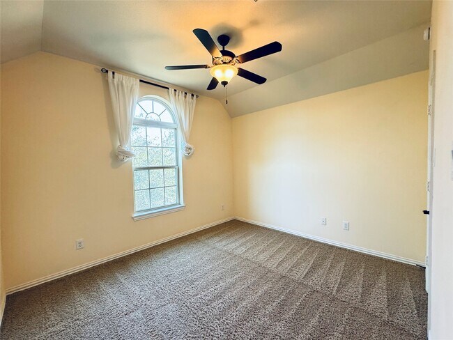 Building Photo - 8102 Conner Cove