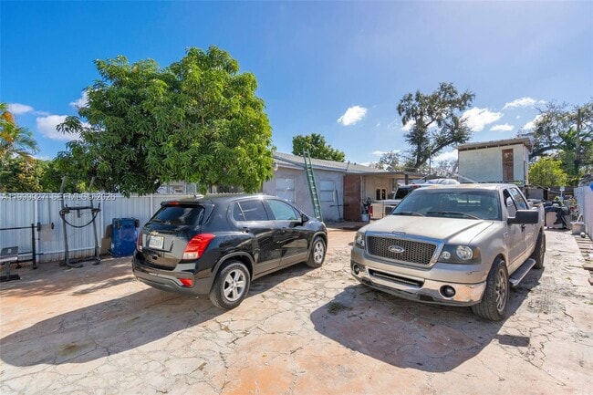 Building Photo - 3166 NW 102nd St