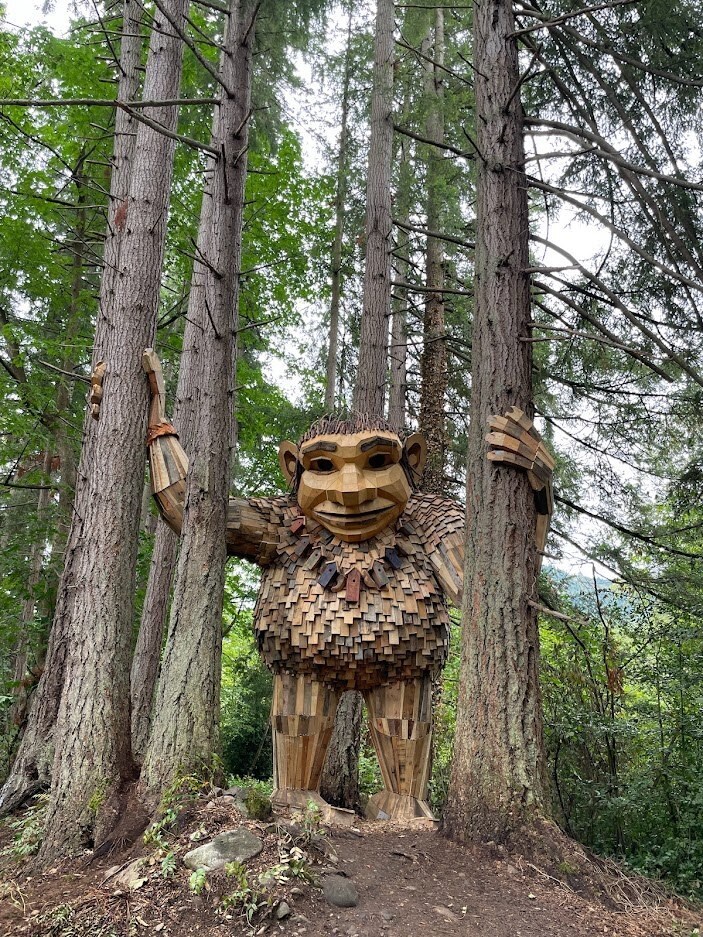Sights on your Rainier Trail - 280 NW Holly St