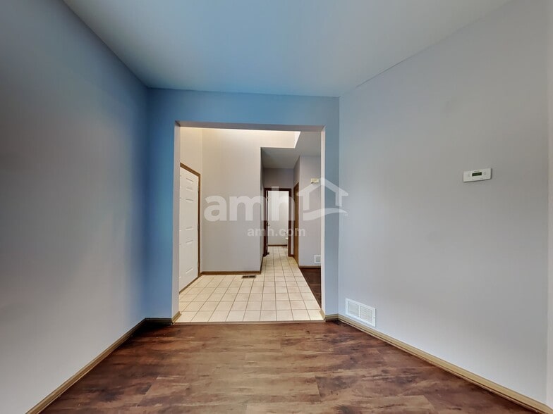 Building Photo - 14 Rolling Hills Ct