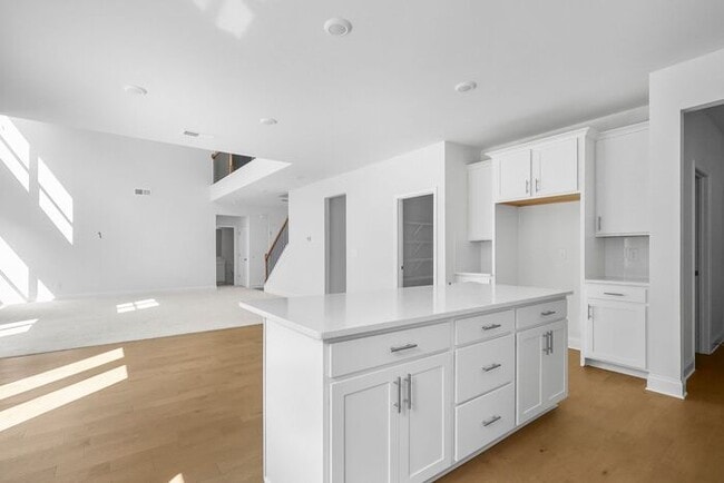 Building Photo - 5886 Creek Indian Dr