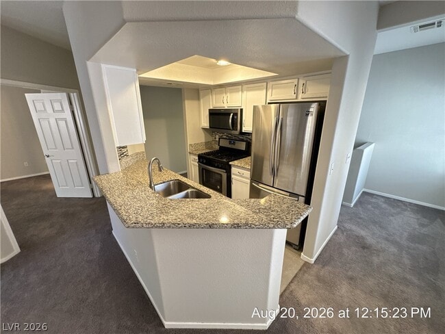 Building Photo - 2975 Bluegrass Ln